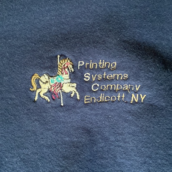 Fruit of the loom crew neck. - Picture 2 of 4